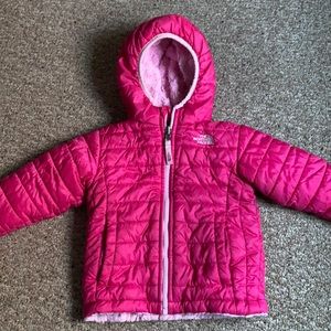 The North Face 3T girls jacket